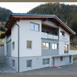 https://apart-alexandra.ischgl-hotels.net